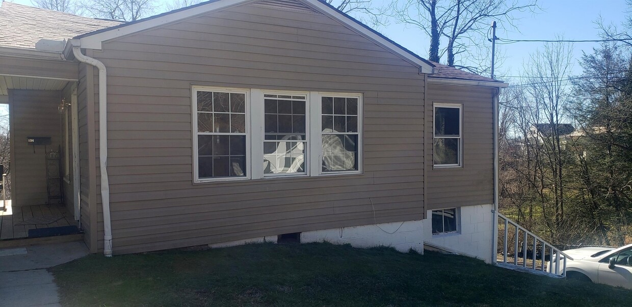 134 Quarry St, Beckley, WV 25801 House Rental in Beckley, WV