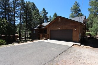 Building Photo - 3483 Salt Creek Ovi