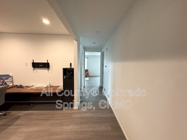 Building Photo - 4907 Wolf Moon Dr