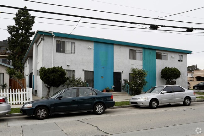 Foto del edificio - 3516 E Ransom St