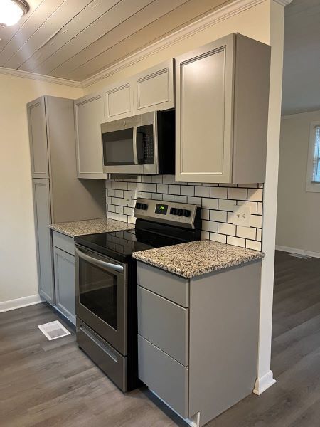 Building Photo - 2 bed/1 bath near Maryville College