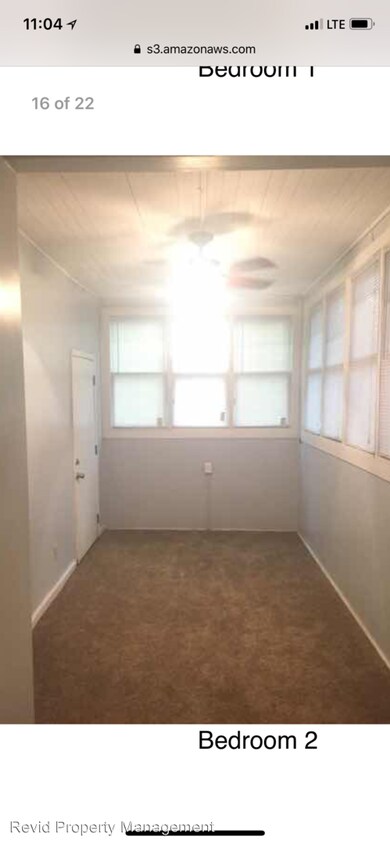 Primary Photo - 85 N Evergreen St
