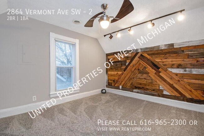 Foto del edificio - Available Now | Cute 2 Bedroom, 1 Bathroom...