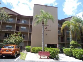 Building Photo - 12750 SW 4th Ct