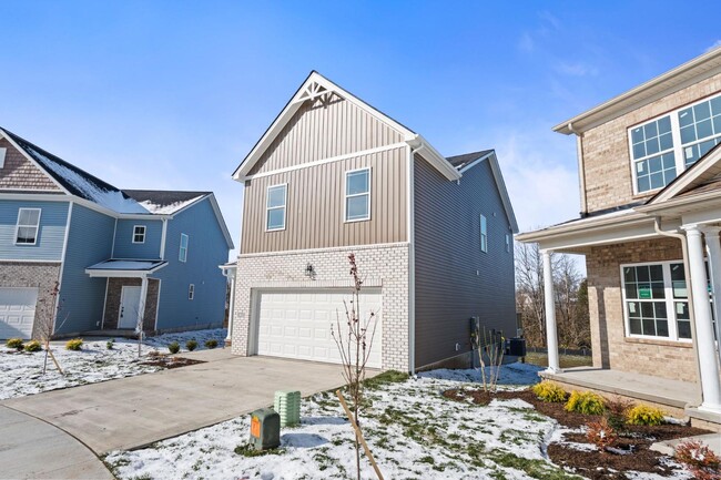 Photo - 120 Lambert Fld House