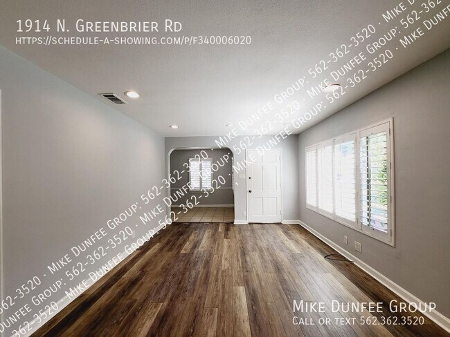 Foto del edificio - 1914 N Greenbrier Rd