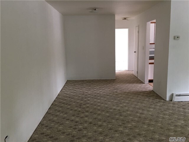 Foto del edificio - 73 Adams Rd