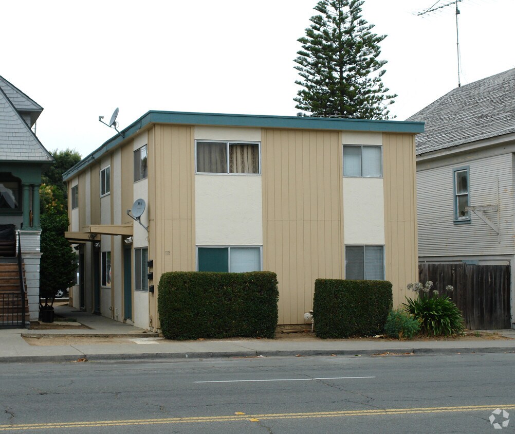 Foto principal - 1119 Sacramento St