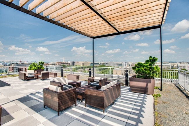 Rooftop at Lex and Leo - Leo at Waterfront