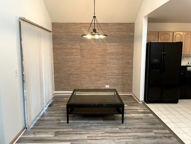Foto del edificio - 1651 Apple Tree Ln