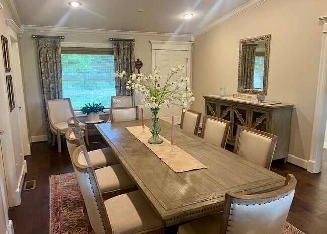 Foto del edificio - 243 Kate Dr