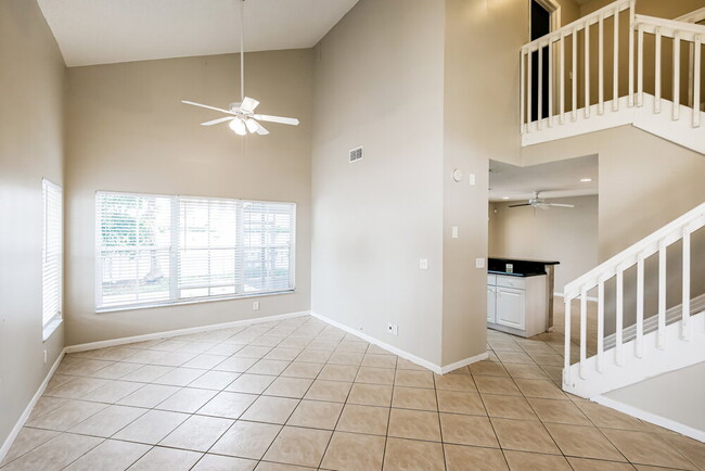 Building Photo - 3327 Bonito Ln