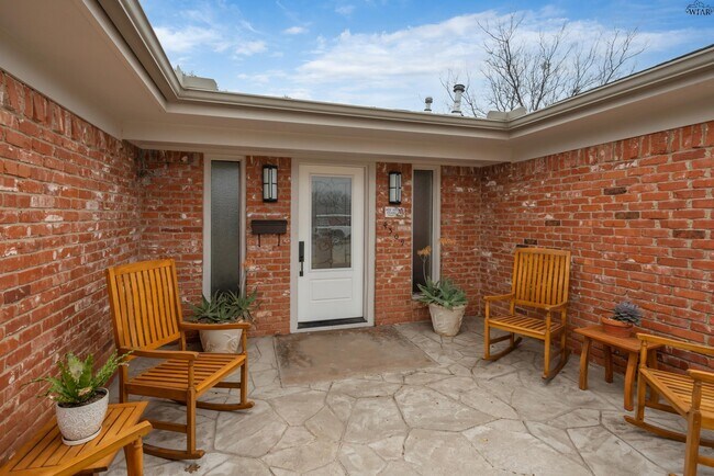 Foto del edificio - 4309 Scottsdale Ln