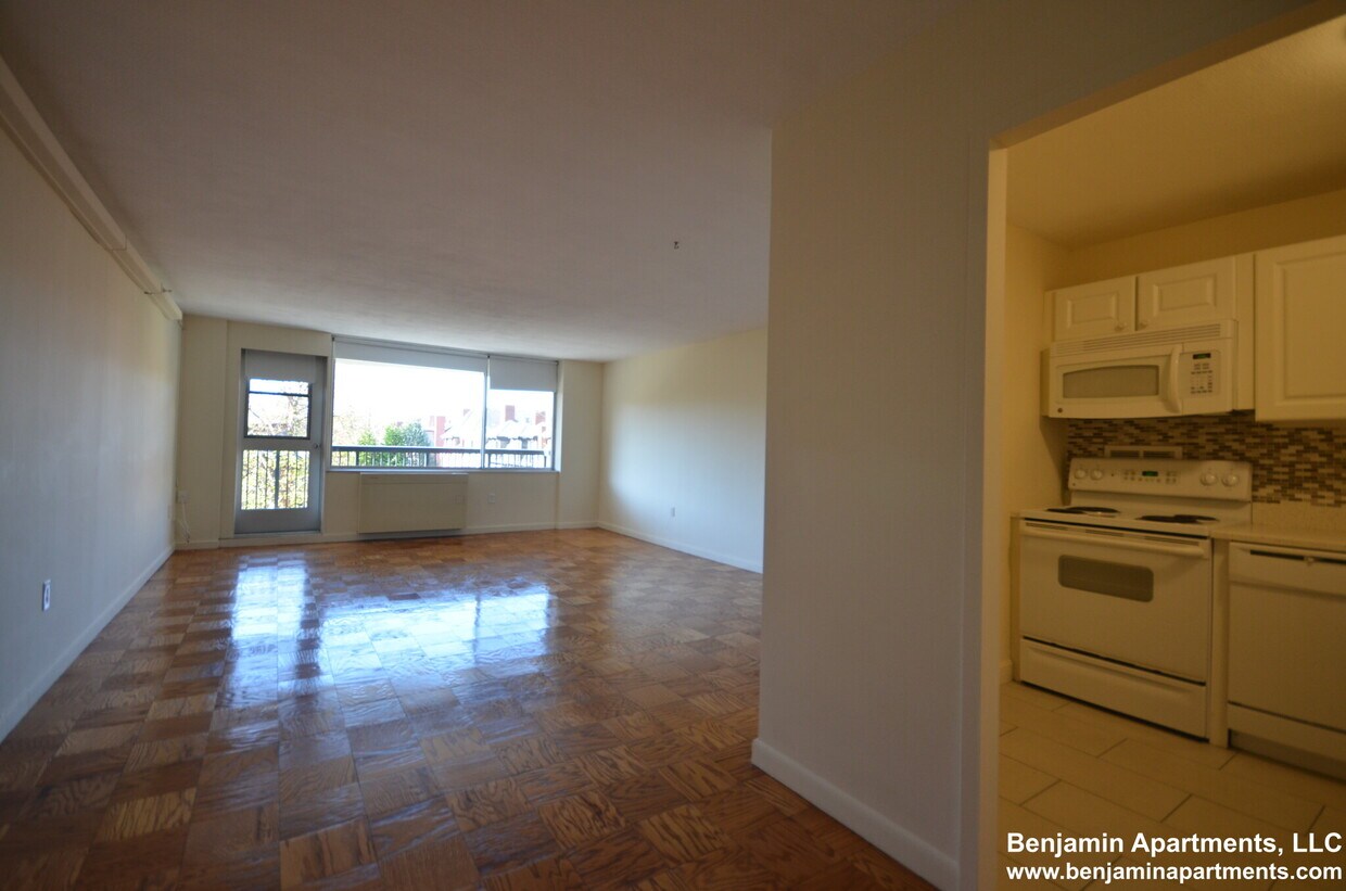 Foto principal - 75 Monmouth St