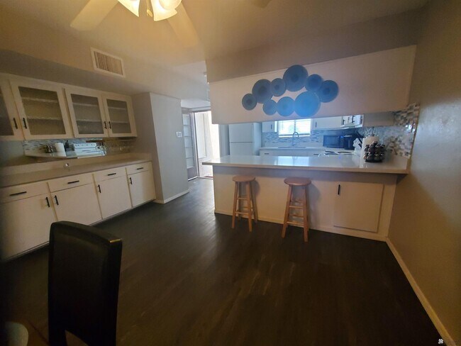 Foto del edificio - 2240 S Elks Ln