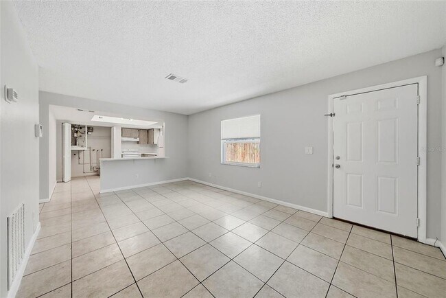 Foto del edificio - 2564 42nd Ave N