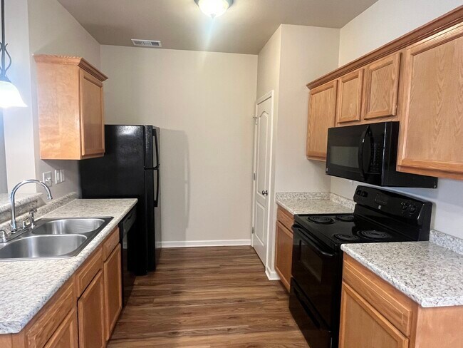 Foto del edificio - 202 Bella Sera Ln