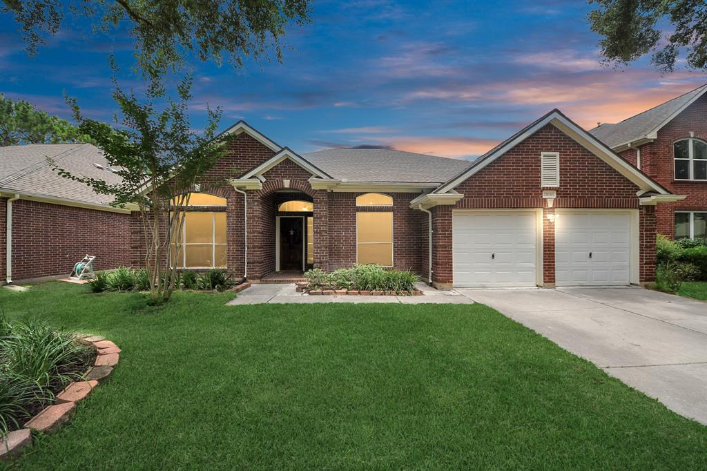 Foto principal - 21630 Live Oaks Spring Dr