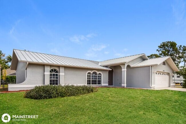 Building Photo - 9131 Henry Rd, Fort Myers, FL 33967