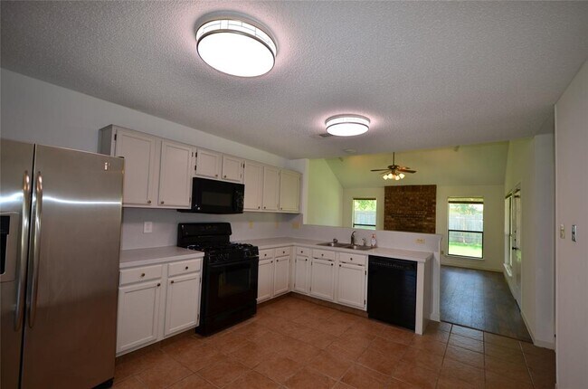 Foto del edificio - 403 Beverly Ln