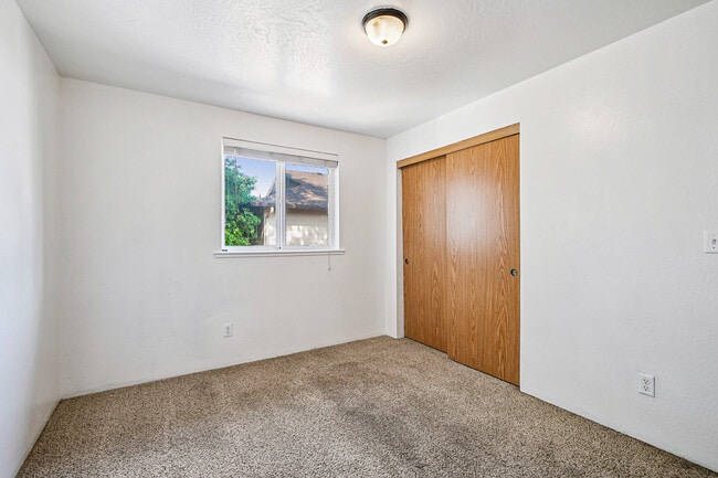 Foto del edificio - 1845 N Keene Way Dr