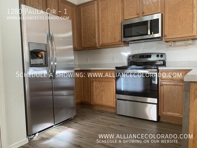 Building Photo - 1280 Paula Cir