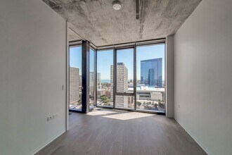 Interior Photo - Aspire