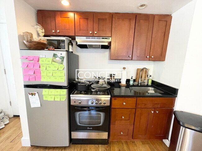 Foto del edificio - 24 Joy St