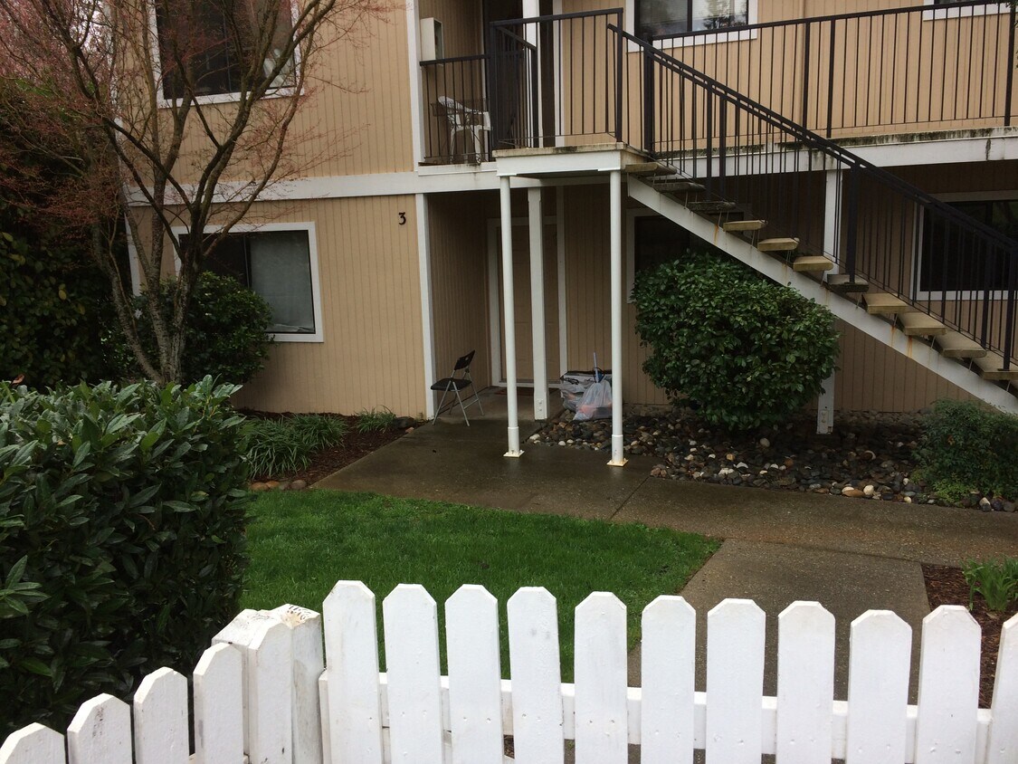Foto principal - 360 Bennett St
