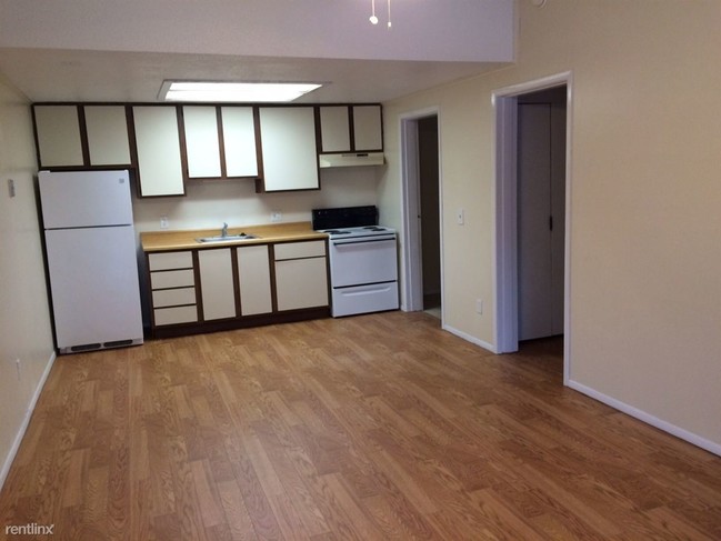 Foto del edificio - 4801 Clyde Morris Blvd