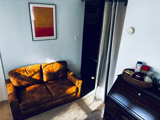Foto del edificio - 1028 Greenleaf St