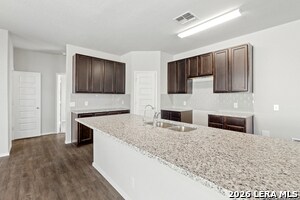 Foto del edificio - 2434 Dry Moss Way