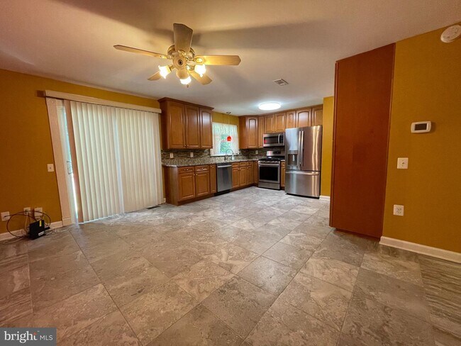 Building Photo - 314 Crescendo Way