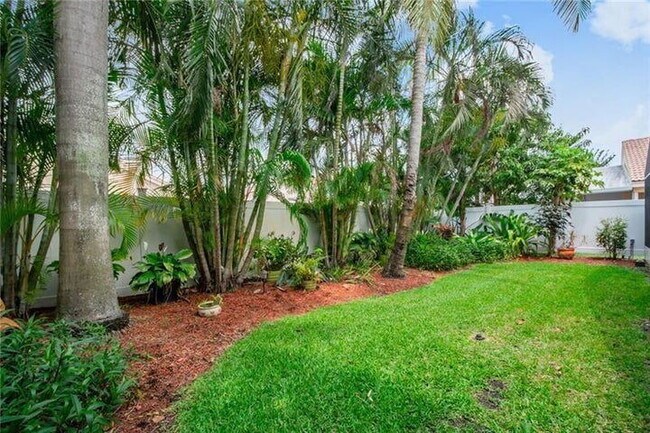 Foto del edificio - 3639 Hudson Ln