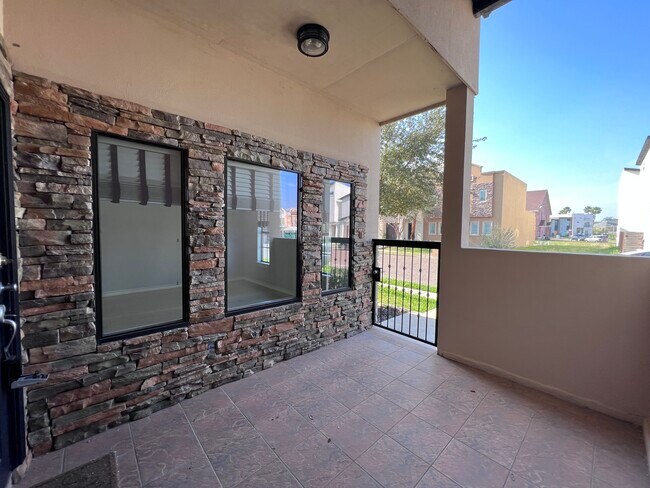 Foto del edificio - 6808 N 4th St