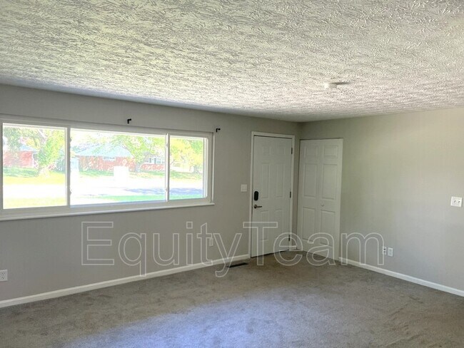 Building Photo - 5238 Fishburg Rd