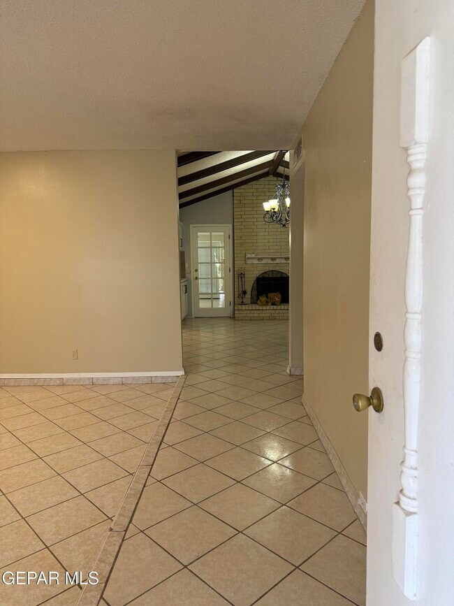 Foto del edificio - 220 Rio Tinto Dr