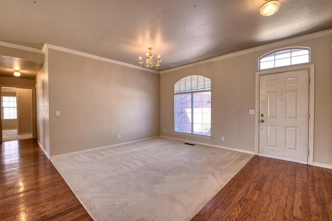 Foto del edificio - 15501 Arbuckle Heights