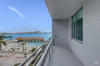 Building Photo - 335 S Biscayne Blvd