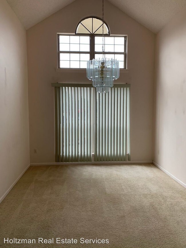 Building Photo - 3 br, 2 bath House - 441 Lancaster Loop