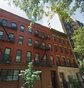 Building Photo - 156 E 85th St