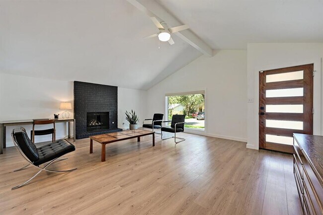 Building Photo - 2603 Burly Oak Dr