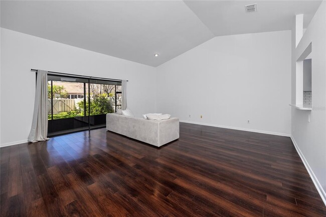 Foto del edificio - 944 SAN CARLOS Ct