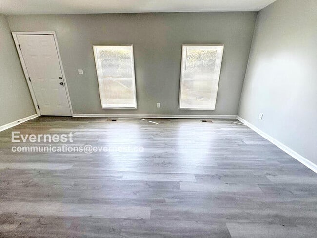 Foto del edificio - 700 15th Ct NW