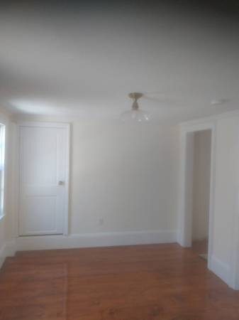 Foto del edificio - 374 Ashby Rd