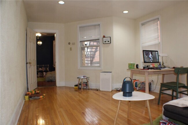 Foto del edificio - 708 S Negley Ave