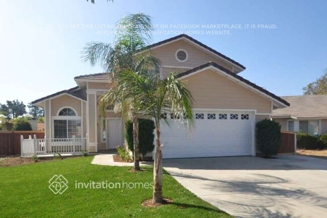 Building Photo - 2699 W Calle Vista Dr