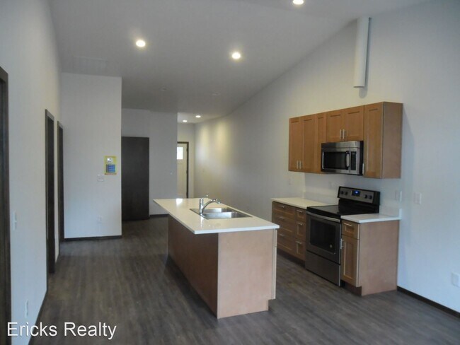 Building Photo - 2 br, 2 bath House - 408 B E 3RD ST