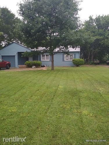Primary Photo - 3 br, 2 bath House - 1009 Pioneer Dr