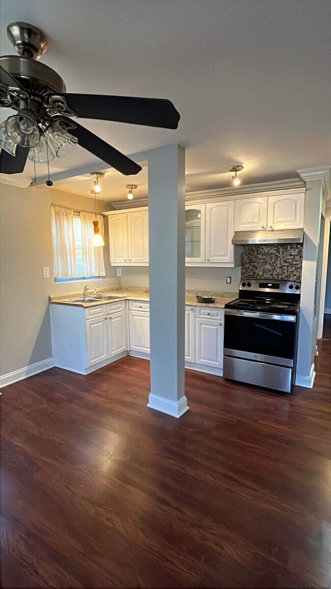 Foto del edificio - 650 Jett St NW